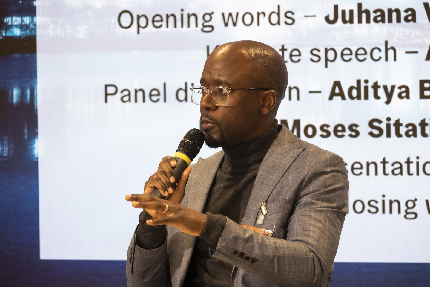 Edwin Moses Sitati at the Sustainable cities discussion forum, May 2023. Photo: Ilkka Ranta-aho